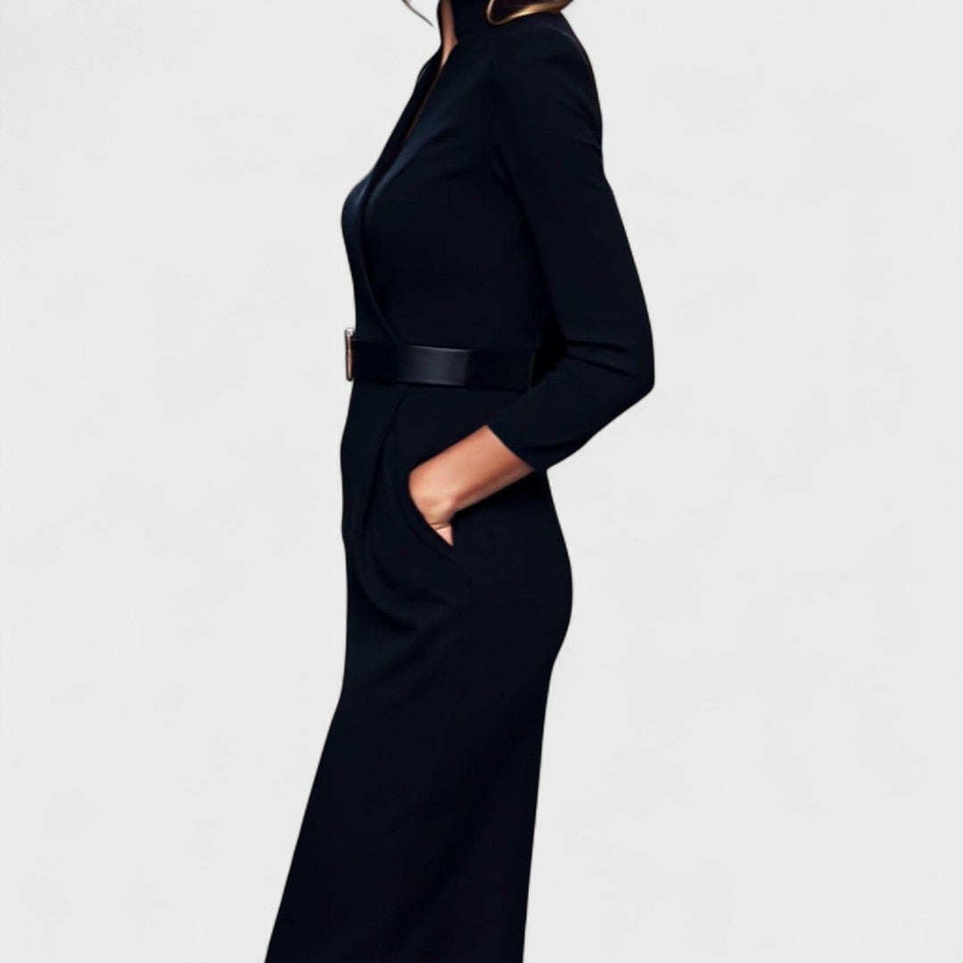Hanna – Elegant dress with belt and stand-up collar