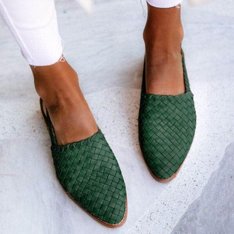Alice - Timeless Handcrafted Moccasins