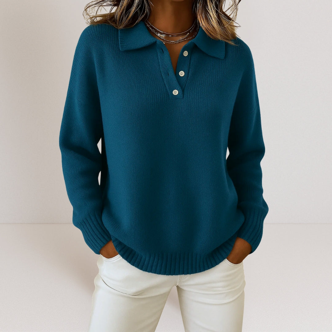 Olivia – Soft sweater with collar