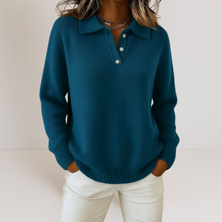 Olivia – Soft sweater with collar