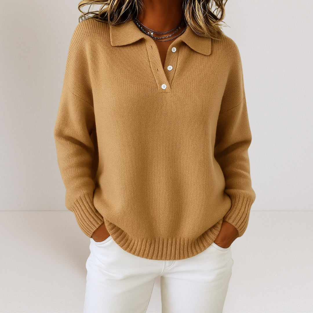 Olivia – Soft sweater with collar