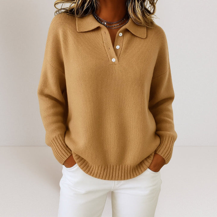Olivia – Soft sweater with collar