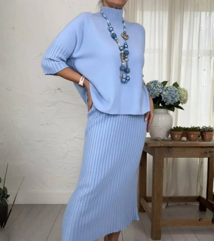 Debora | Knitted set with ribbed skirt