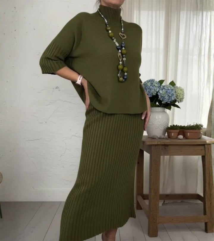 Debora | Knitted set with ribbed skirt