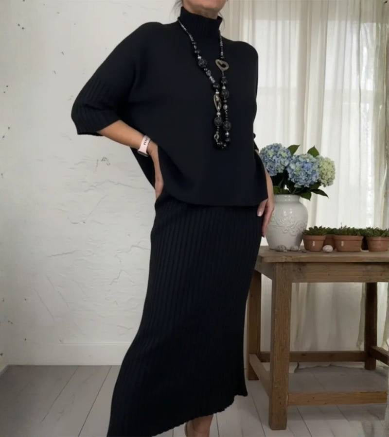 Debora | Knitted set with ribbed skirt