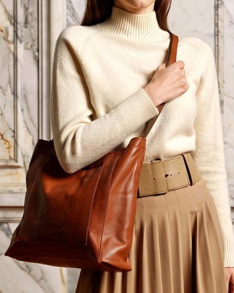Carol™ | Modern Chic Leather Tote Bag