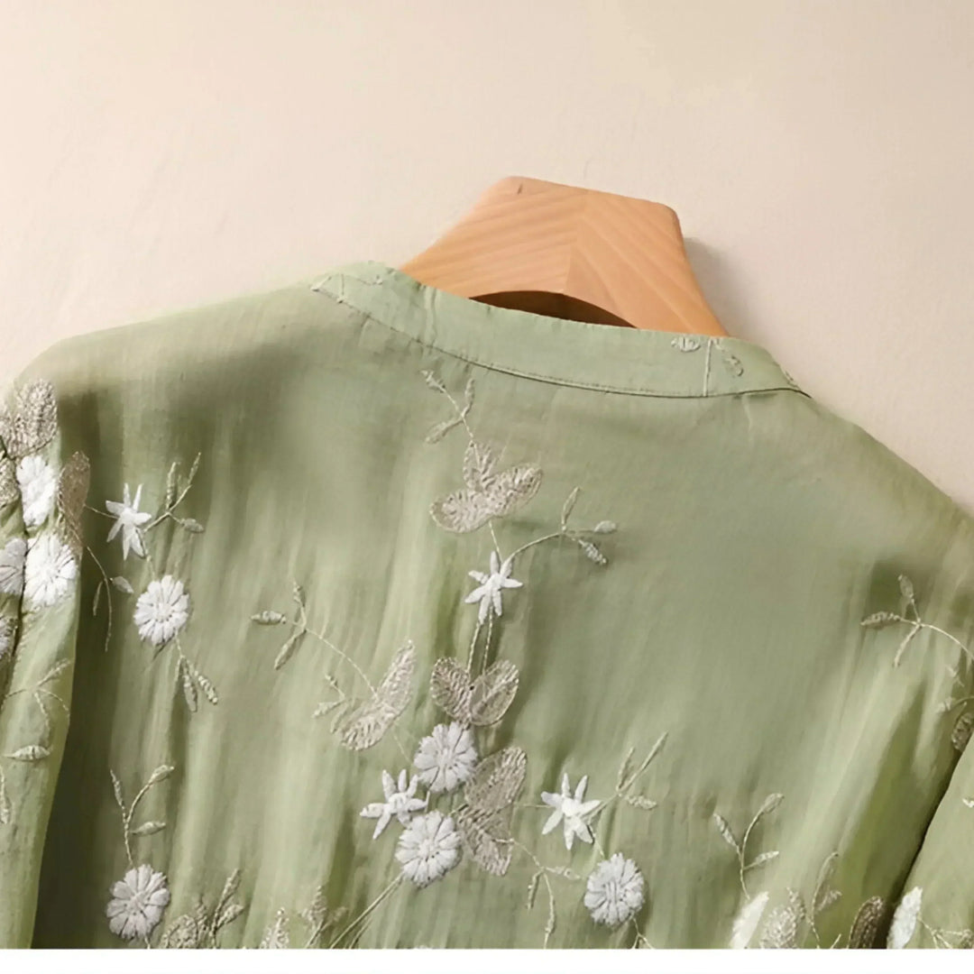 Peyton - Cotton Top with Embroidered Flowers
