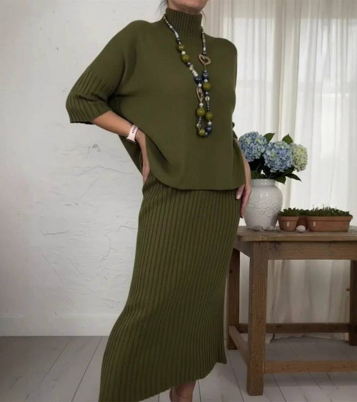 Debora | Knitted set with ribbed skirt
