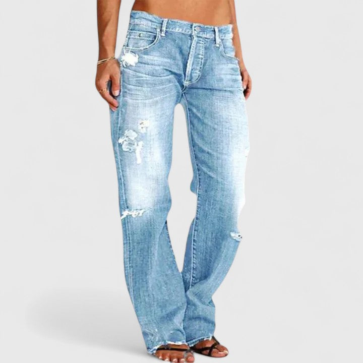 Dakara™ | Distressed Bootcut Jeans