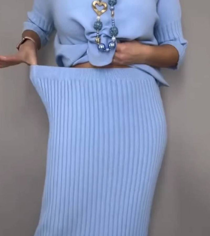 Debora | Knitted set with ribbed skirt