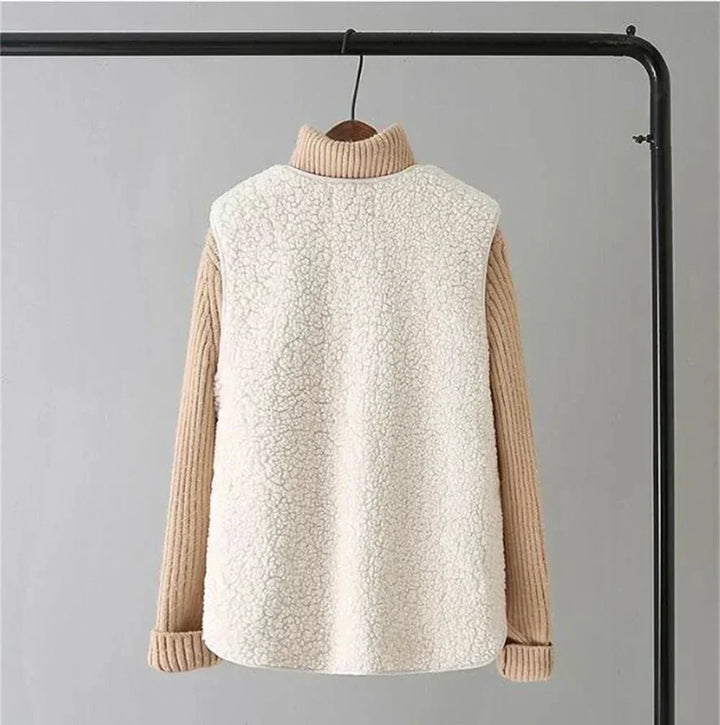VEYLINIA | Classic Cardigan