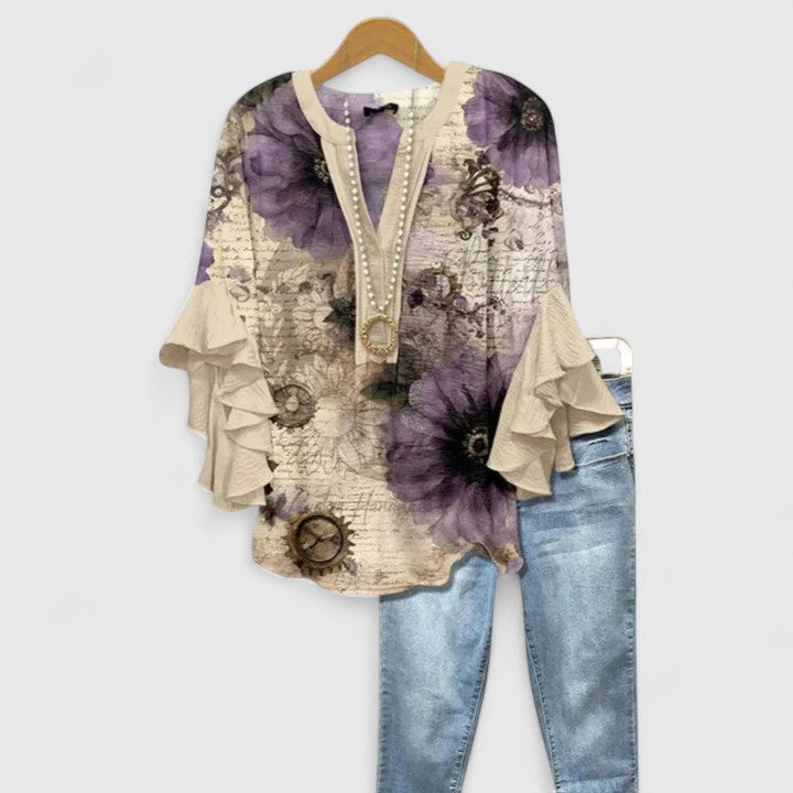 DELLILAH – FLOWY V-NECK BLOUSE