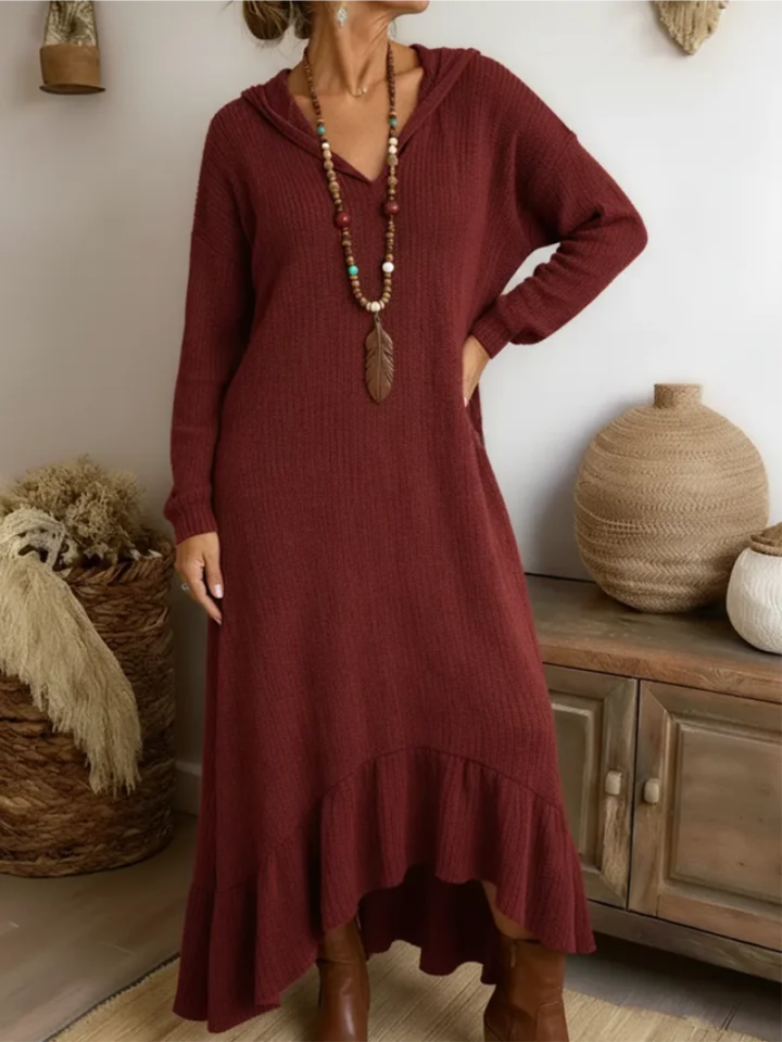 Emily – Knitted dress with hood