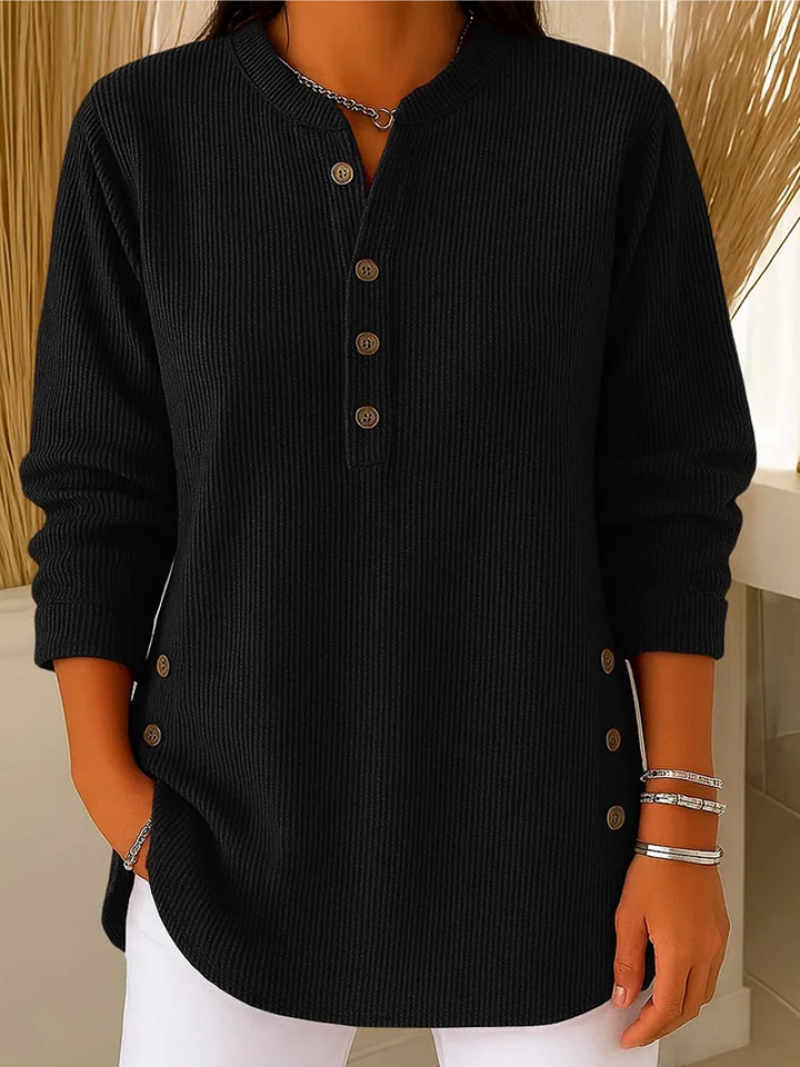 Livia – Sweater with subtle button details