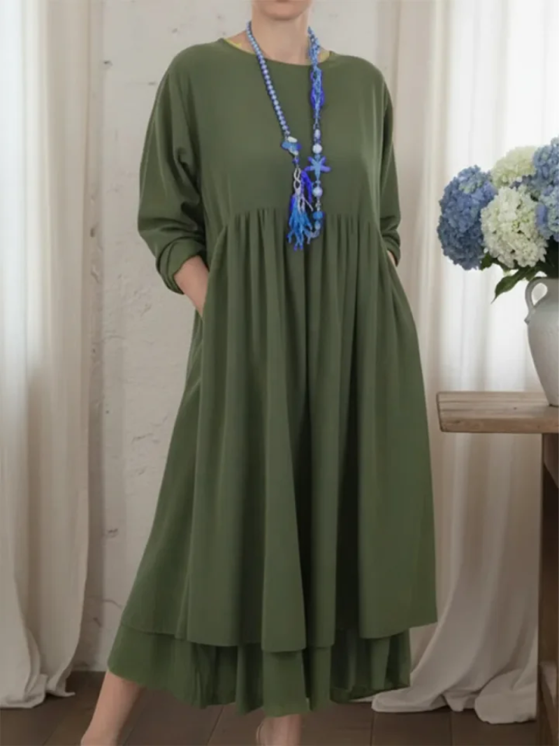 Noor – Dress with pleated detail