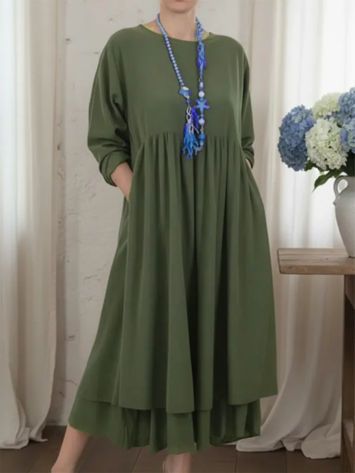 Noor – Dress with pleated detail