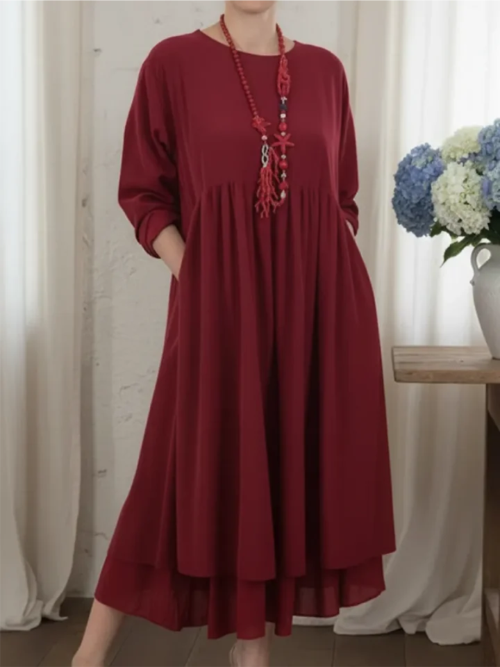 Noor – Dress with pleated detail