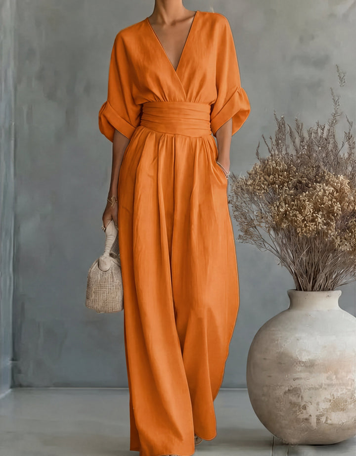 Daniela - Elegant jumpsuit with a V-neck and wide legs