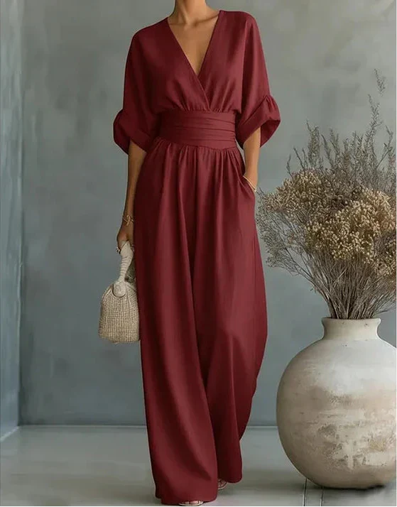 Daniela - Elegant jumpsuit with a V-neck and wide legs