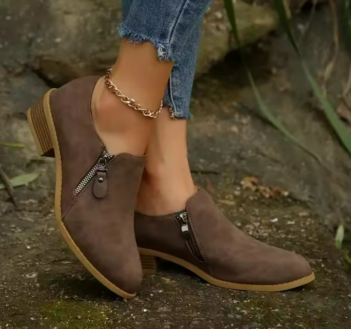 Brooke | Effortless Women's Ankle Boots with Zip Closure and Cushioned Insole